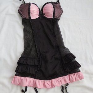 Victoria's Secret Nighty Garter 32B